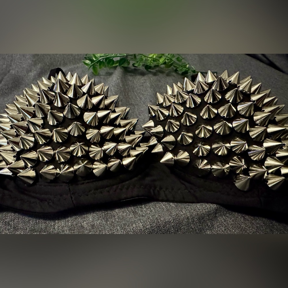 🖤 Black Spiked Bra 🖤 gothic cosplay - Picture 3 of 7